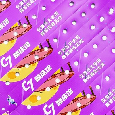 Водонепроницаемая на заказ голографическая печатная PVC виниловая блестящая браслет для мероприятий Фестивалей Спорт Продвижение моды